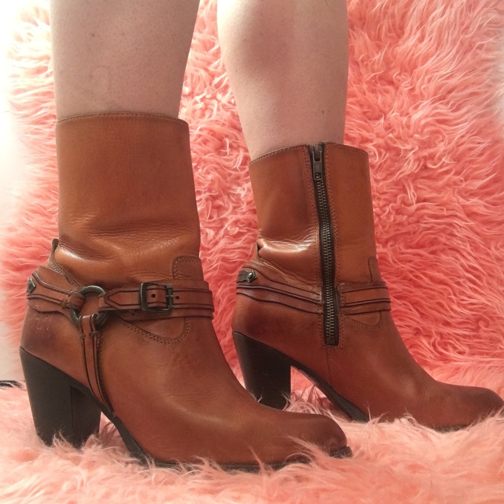 FRYE Boots